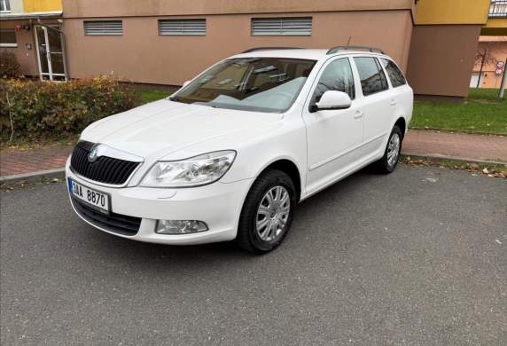 Škoda - Octavia