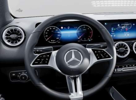 Mercedes-Benz - GLB