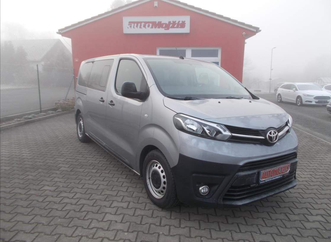 Toyota - Proace