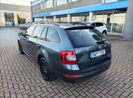 Škoda - Octavia
