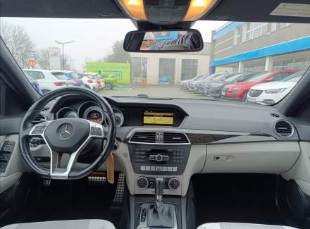 Mercedes-Benz - C-class