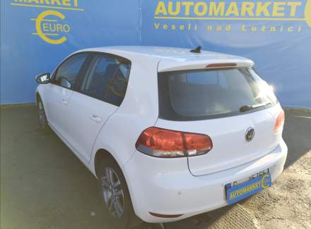 Volkswagen - Golf