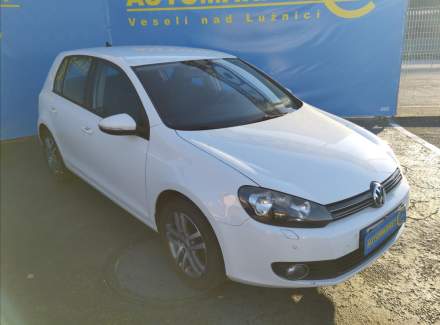 Volkswagen - Golf