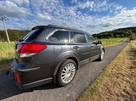 Subaru - Outback