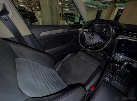 Volkswagen - Passat