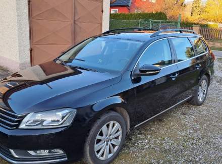 Volkswagen - Passat