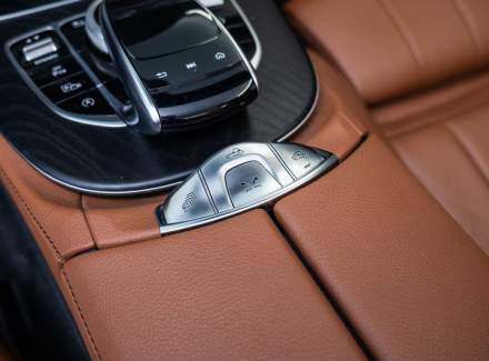 Mercedes-Benz - E-class