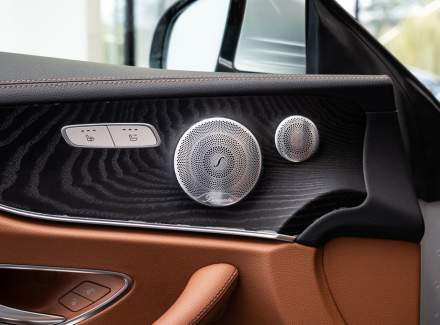 Mercedes-Benz - E-class