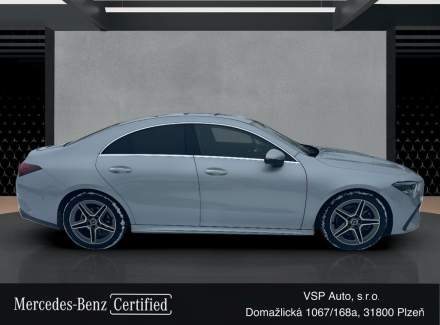 Mercedes-Benz - CLA