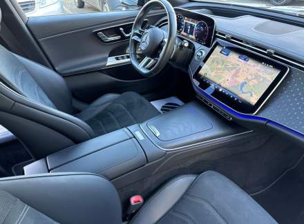 Mercedes-Benz - E-class