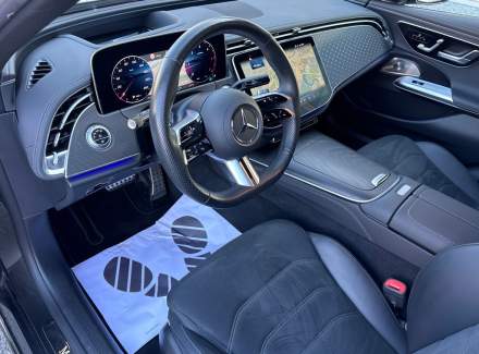 Mercedes-Benz - E-class