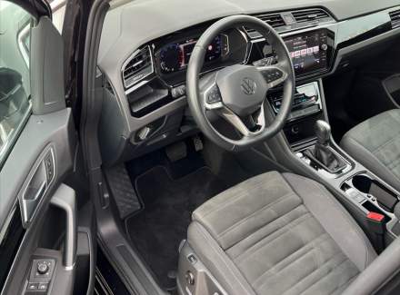 Volkswagen - Touran