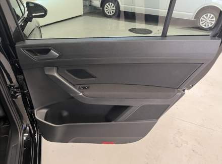 Volkswagen - Touran