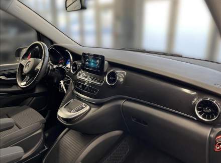 Mercedes-Benz - V-class