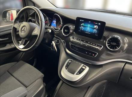 Mercedes-Benz - V-class