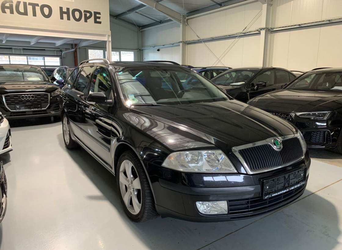 Škoda - Octavia