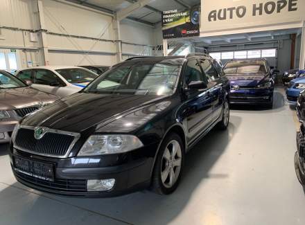 Škoda - Octavia