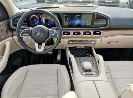 Mercedes-Benz - GLS