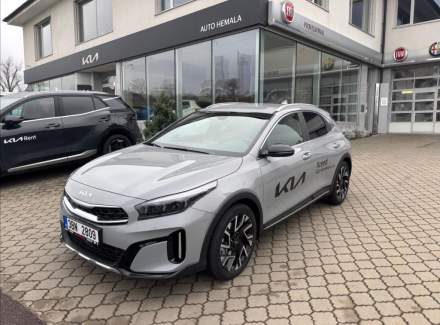 Kia - XCeed