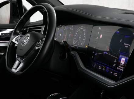 Volkswagen - Touareg