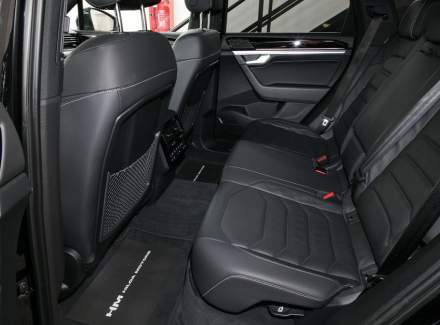 Volkswagen - Touareg