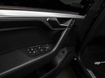 Volkswagen - Touareg