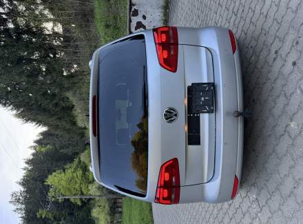 Volkswagen - Touran 1.6 TDI (105 Hp)
