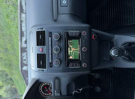 Volkswagen - Touran 1.6 TDI (105 Hp)