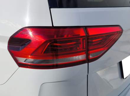 Volkswagen - Touran 1.4 TSI (150 Hp)