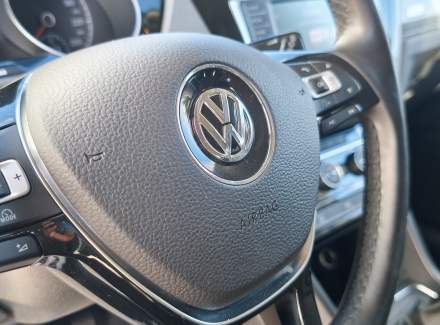 Volkswagen - Touran 1.4 TSI (150 Hp)