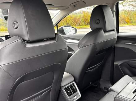 Škoda - Enyaq iV 60 62 kWh (180 Hp)