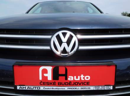 Volkswagen - Touareg 3.0 TDI V6 (240 Hp) 4MOTION Automatic