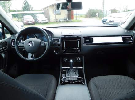 Volkswagen - Touareg 3.0 TDI V6 (240 Hp) 4MOTION Automatic