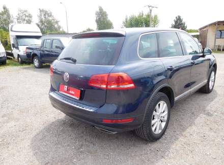 Volkswagen - Touareg 3.0 TDI V6 (240 Hp) 4MOTION Automatic
