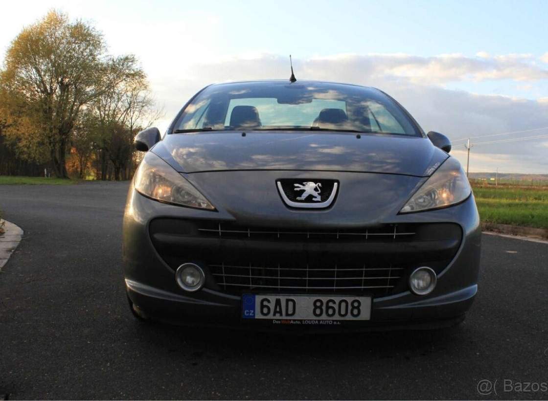 Peugeot - 207