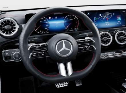 Mercedes-Benz - CLA