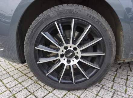 Mercedes-Benz - V-class