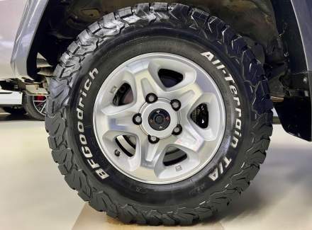 Toyota - Land Cruiser