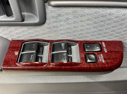 Toyota - Land Cruiser