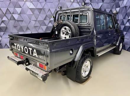 Toyota - Land Cruiser