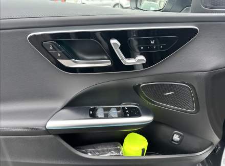 Mercedes-Benz - C-class