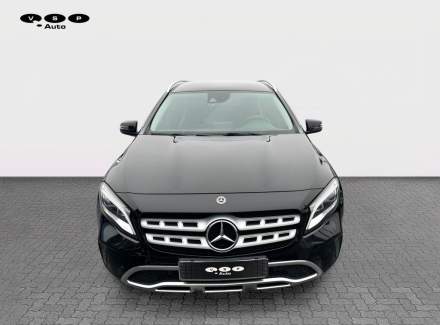 Mercedes-Benz - GLA