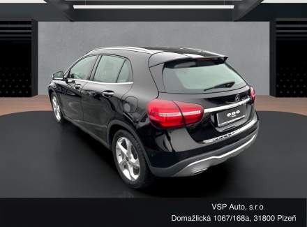 Mercedes-Benz - GLA