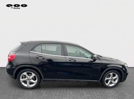 Mercedes-Benz - GLA