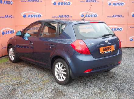 Kia - Cee'd