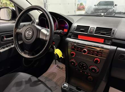 Mazda - 3