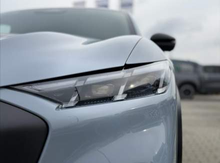 Ford - Mustang Mach-E