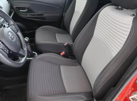 Toyota - Yaris
