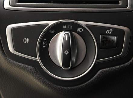 Mercedes-Benz - C-class