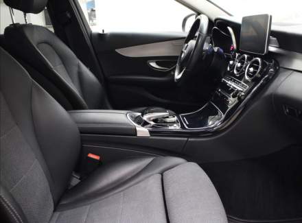 Mercedes-Benz - C-class